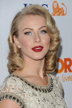 KIRMIZI RUJU EN ÇOK KULLANAN ÜNLÜLER