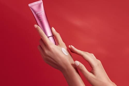KIRMIZI MUCİZE EL KREMİ: ULTIMUNE HAND CREAM