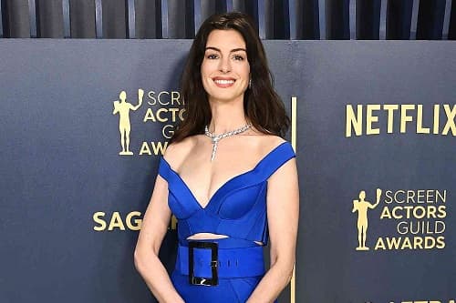 ANNE HATHAWAY’İN SAG AWARDS GÜZELLİĞİNİN SIRRI