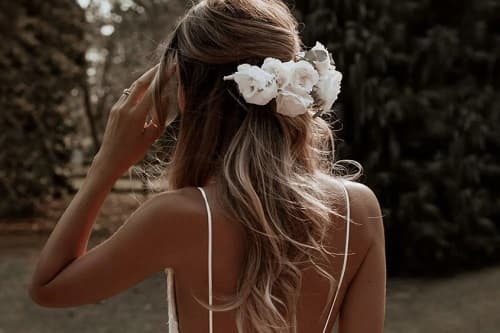 DÜĞÜN SAÇI İÇİN İLHAM ALABİLECEĞİNİZ 4 MODEL