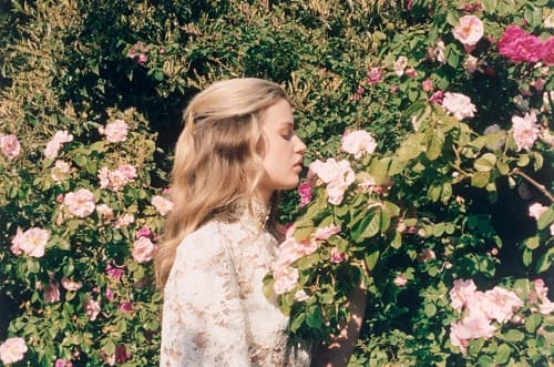 BAHARA UYGUN PARFÜM ÖNERİLERİ