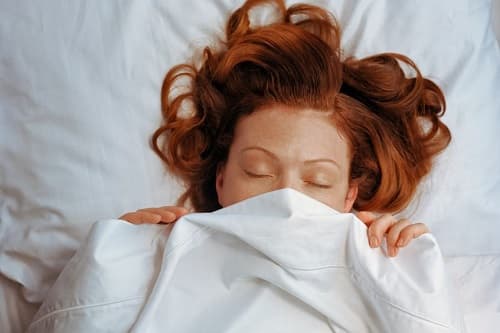 GECE RUTİNİNİN YENİ ÜYESİ: MOUTH TAPE