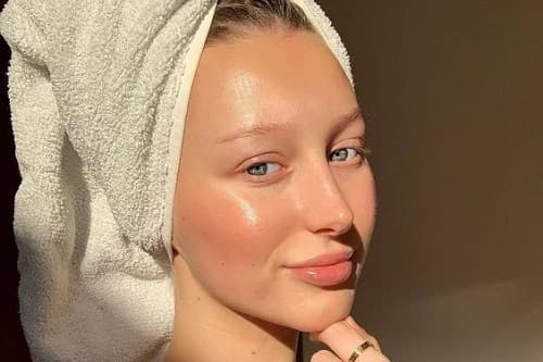 GLOWY SKIN MAKYAJI İÇİN ADIM ADIM REHBER