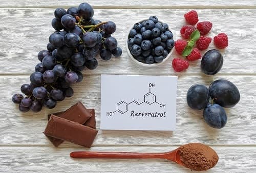 RESVERATROL NEDİR VE NE İŞE YARAR?