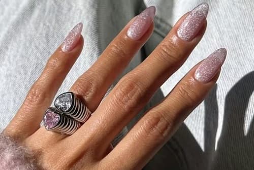 2025 İÇİN ÖNE ÇIKACAK TIRNAK TRENDLERİNİ KEŞFEDİN