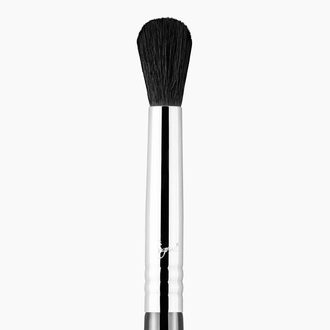E38 - DIFFUSED CREASE™ BRUSH