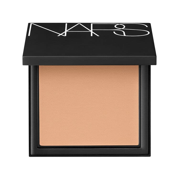ALL DAY LUMINOUS POWDER FOUNDATION SPF24