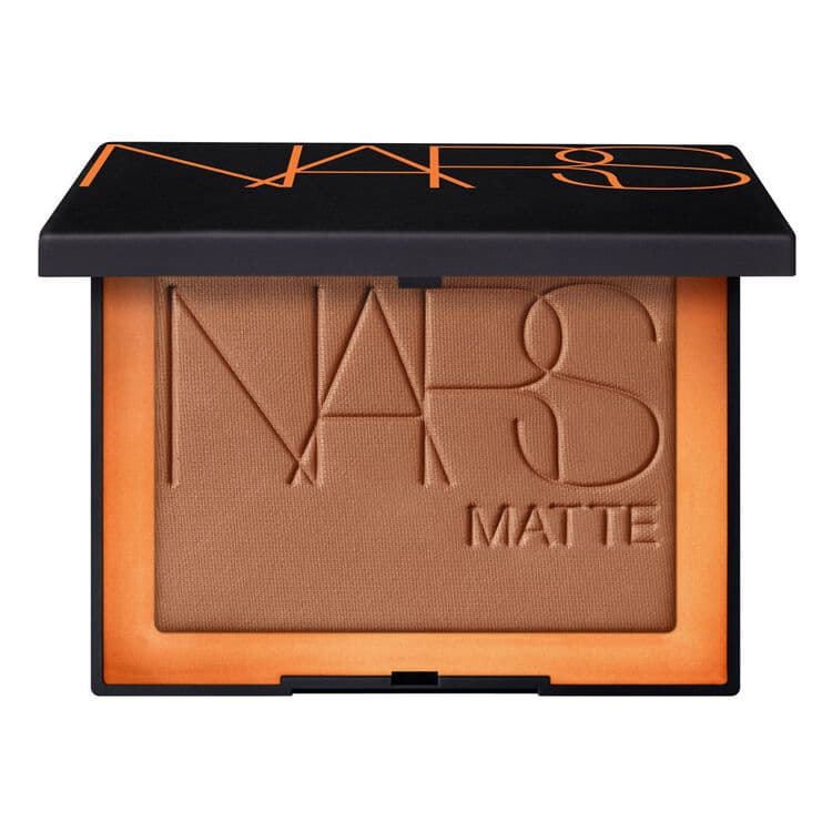 MATTE BRONZING POWDER