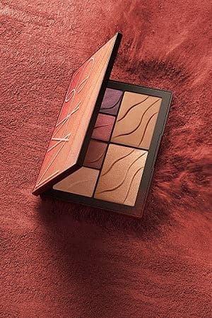 HANGİ CİLT TONUNA HANGİ MAKYAJ PALETİ?