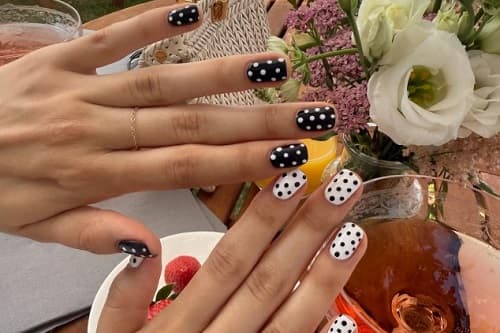 TIRNAKLARDA POLKA DOT ETKİSİ YÜKSELİŞTE